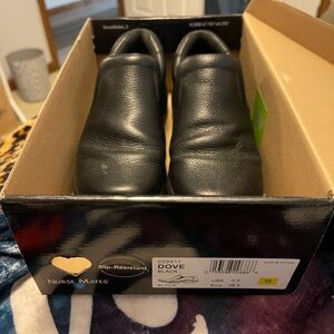 Nurse mates slip resistant shoes